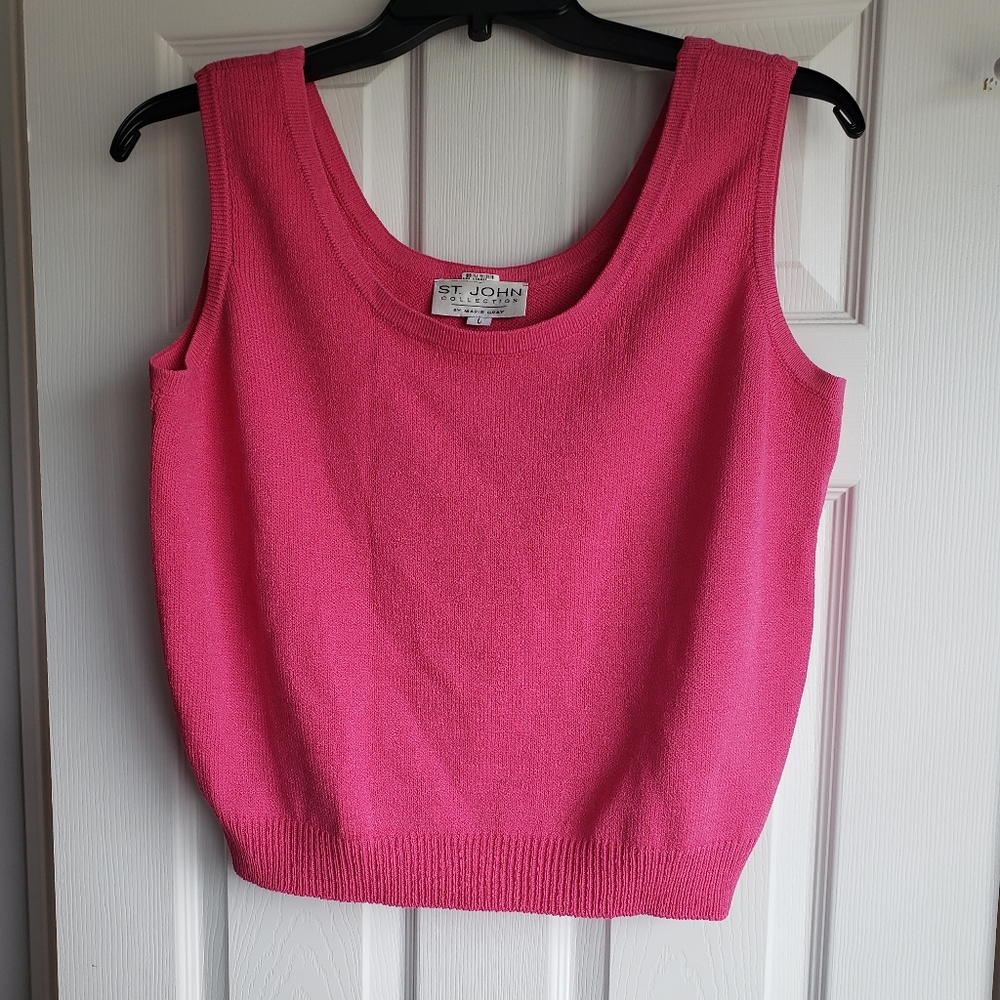 St. john collection sleeveless sweater pink sz L